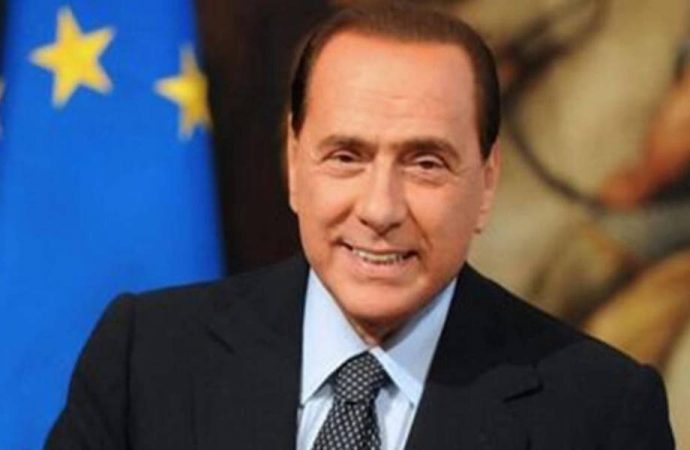 Berlusconi’nin hafta başından beri hastanede olduğu açıklandı