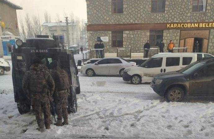 HDP’li Karaçoban Belediyesi Eş Başkanı Halit Uğun gözaltına alındı
