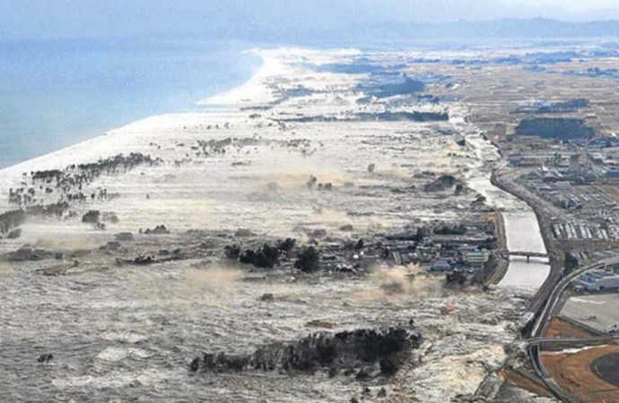 10 yıl önceki depremde kaybolan kişinin ceset kalıntıları kıyıya vurdu
