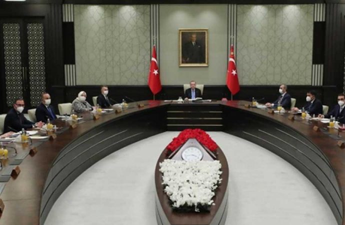Erdoğan bakanlardan rahatsız iddiası… Değişim başlıyor