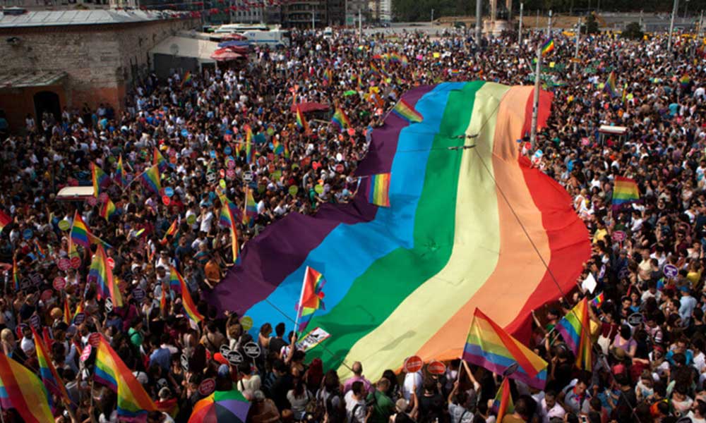 AB, LGBTİ+ bireyler için özgürlük alanı oldu