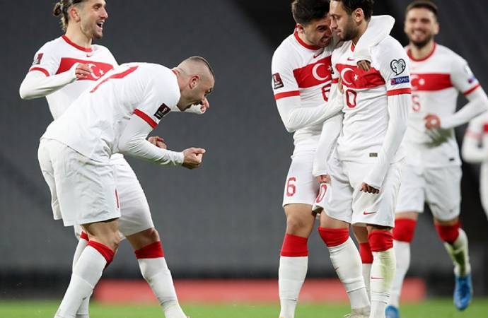 İtalya Türkiye maçına seyirci kararı