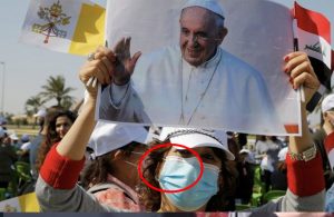 Tarihi ziyaret: Papa Irak’ta