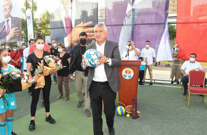 Büyükşehir’den amatör spora 1 milyon liralık destek