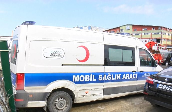 AKP’nin borcu Esenyurt Belediyesi’nin hasta nakil aracını haczettirdi