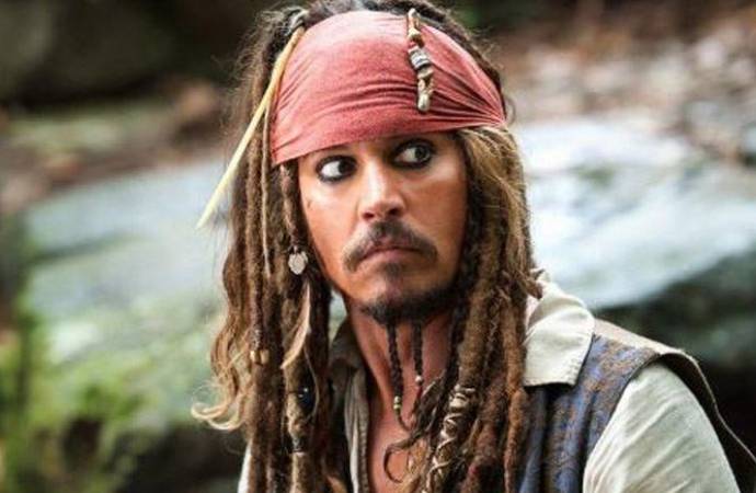 Johnny Depp’ten ‘Karayip Korsanları’ açıklaması