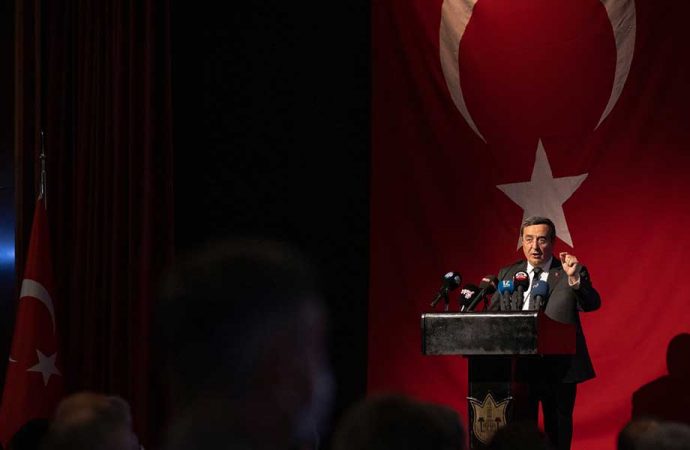 Başkan Abdül Batur, Konak’taki iki yılını değerlendirdi
