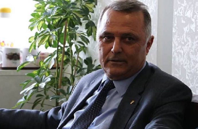 CHP’li İl Başkanı Bayar görevden alındı