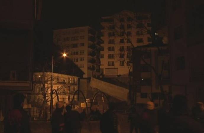Ankara’da 21 bina tahliye edildi: Müteahhit gözaltına alındı