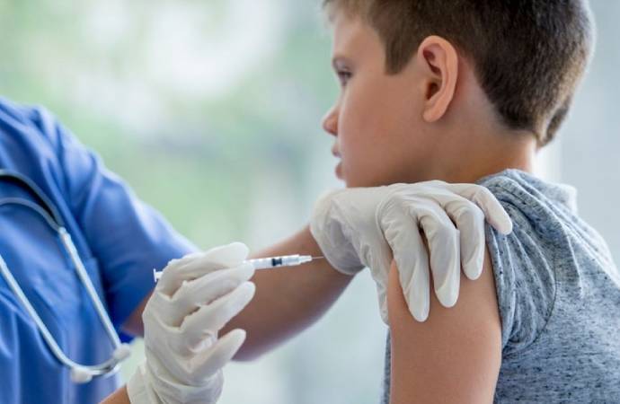 Çocuklar korona aşısı olabilir mi?