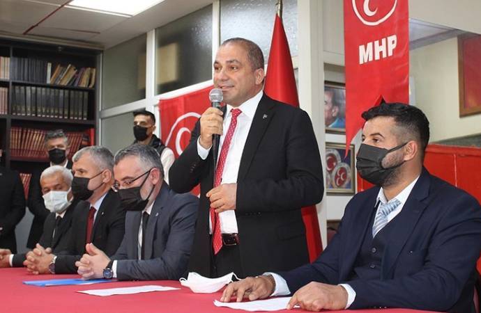 İYİ Parti’de toplu istifa: 15 yönetici MHP’ye katıldı