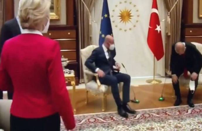 Avusturya AB Bakanı: Dünyaya Türkiye’de kadınlara nasıl davranıldığını gösterdi