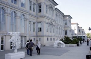 Mimar Sinan Güzel Sanatlar Üniversitesi de vakıflara devredildi