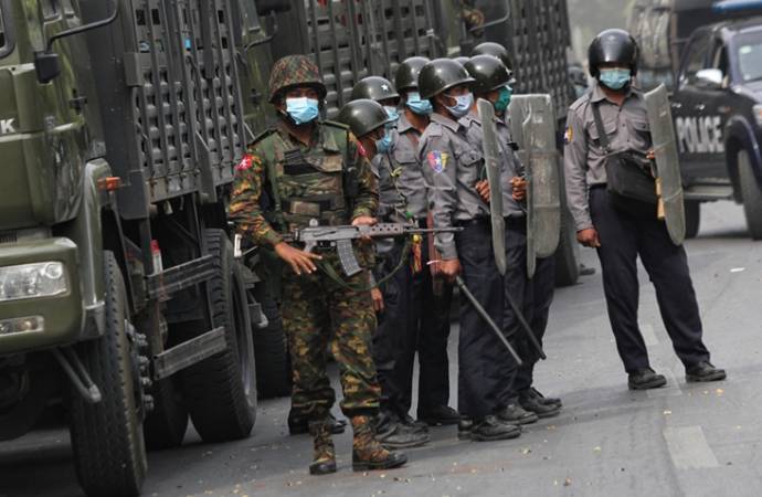 Myanmar’da ordu 19 kişiye idam cezası verdi
