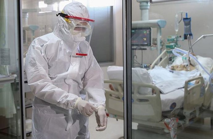 Koronavirüs nedeniyle bugün 353 yurttaş hayatını kaybetti