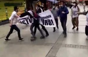 İzmir’de 1 Mayıs eylemlerine polis müdahalesi