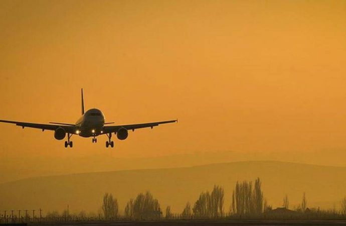ABD’li hava yolu şirketleri Tel Aviv’e uçuşları iptal etti