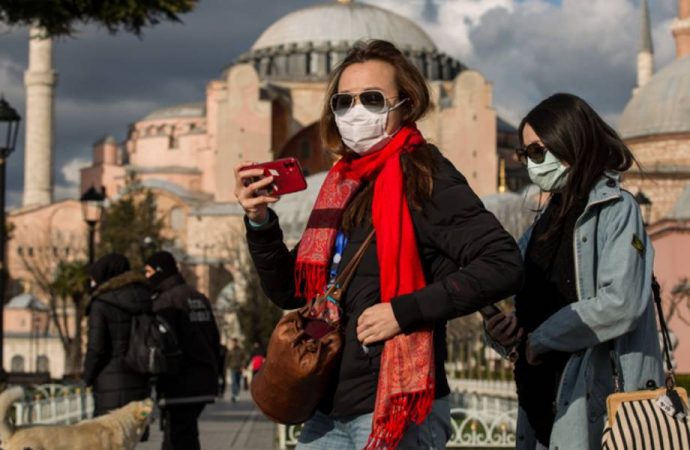 İstanbul Valisi Mart ayında gelen turist sayısını açıkladı