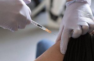 ‘Koronavirüs aşısı 12-17 yaş arası çocuklarda yüzde 100 etkili’
