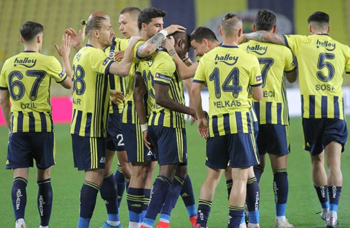 Fenerbahçe zirve takibini sürdürüyor