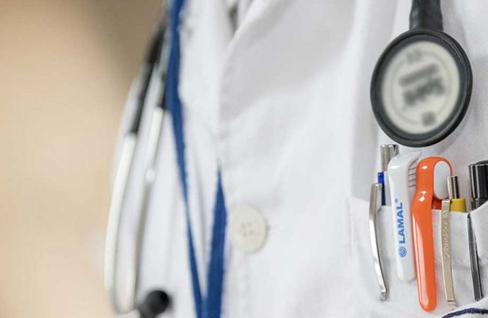Sağlık Bakanlığı ‘aile hekimleri’ kararında geri adım attı