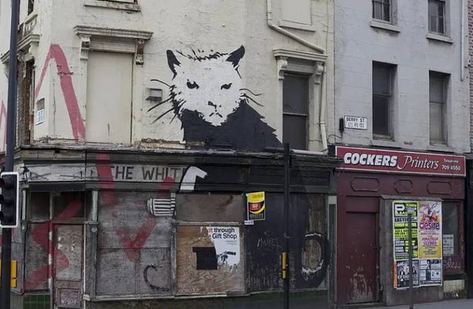 Banksy’nin ‘Beyaz Saray Sıçanı’ rekor fiyata satıldı