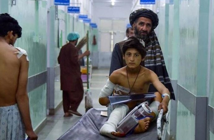 Afganistan’da yolcu otobüsüne bombalı saldırı: 11 ölü