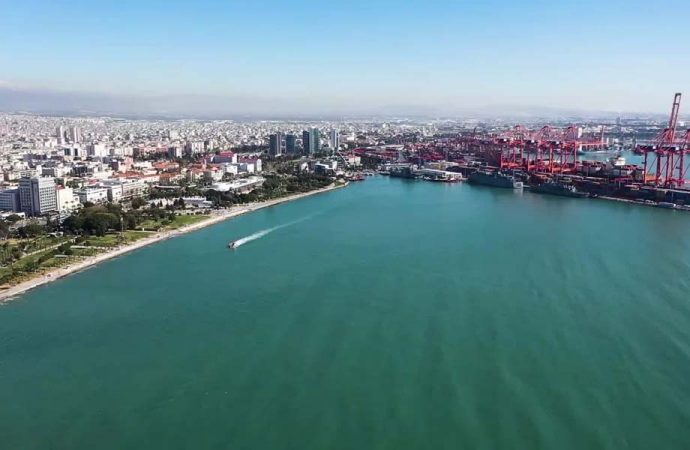 Mersin Limanı genişleme projesine mahkeme dur dedi