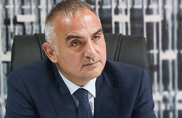 Turizm Bakanı Ersoy: 17 Mayıs itibarıyla vaka sayıları 5 binin altına inecek