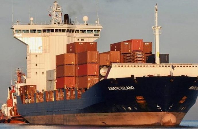 İtalya’da liman işçileri İsrail’e gidecek gemiye silah yüklemeyi reddetti
