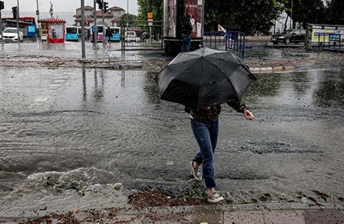 Meteoroloji’den ‘kuvvetli yağış’ uyarısı