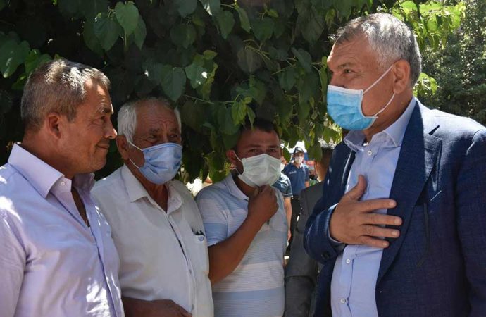 Gaziantep halkı Başkan Zeydan Karalar’ı bağrına bastı