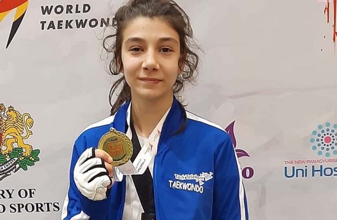 Tekvandocu Hayrunnisa Gürbüz Avrupa Şampiyonu oldu