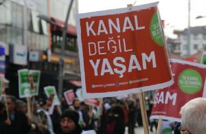 Erdoğan’ın katılacağı temel atma alanına “Ya Kanal Ya İstanbul” pankartı