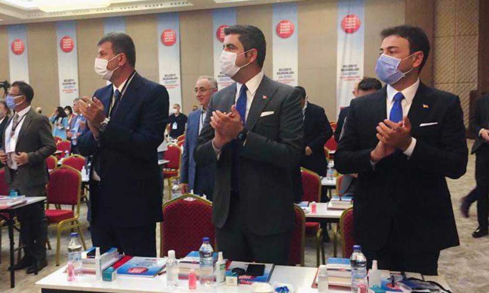 Başkan Gökhan Yüksel, CHP’nin Belediye Başkanları Çalıştayı’na katıldı