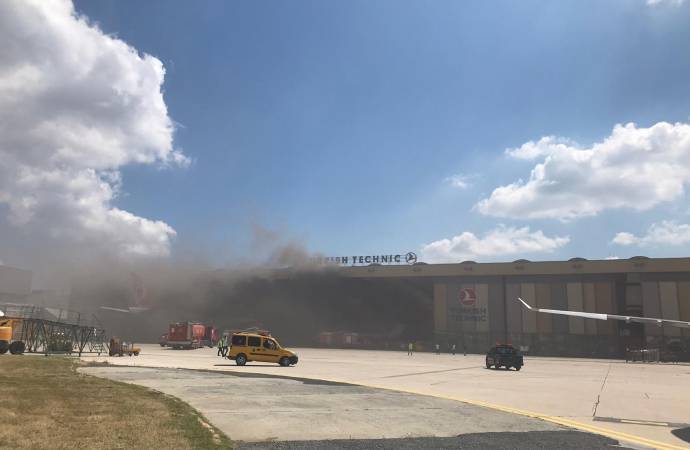 Atatürk Havalimanı’nda patlama