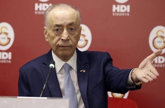 Galatasaray eski Başkanı Mustafa Cengiz hastaneye kaldırıldı