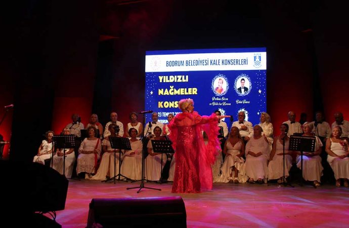 Bodrum Belediyesi Kale Konserleri’nde Türk Sanat Müziği rüzgarı