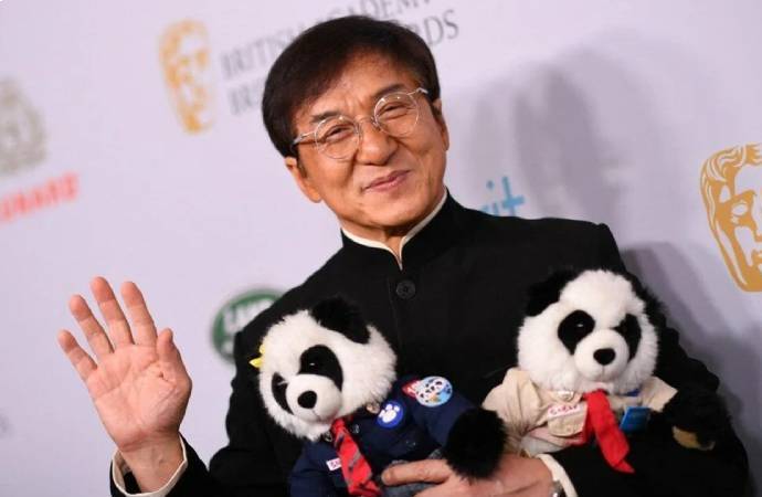 Jackie Chan’in ‘ÇKP üyesi olmak istiyorum’ sözü tepki çekti