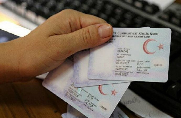Kimlik kartıyla seyahat edilebilen ülkeler için yeni karar