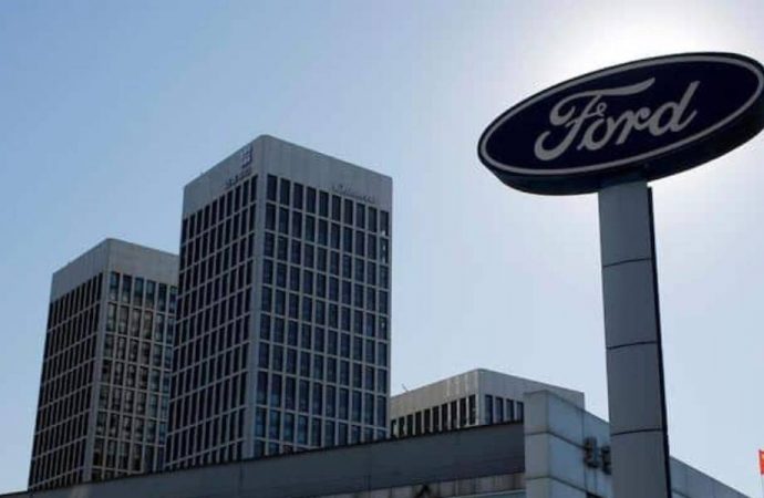 Ford 775 bin aracı geri çağırıyor