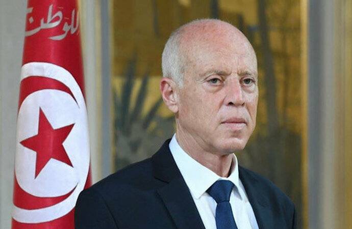 Tunus Cumhurbaşkanı, 5 üst düzey yetkiliyi ve başbakanlıktaki 16 ismi görevden aldı
