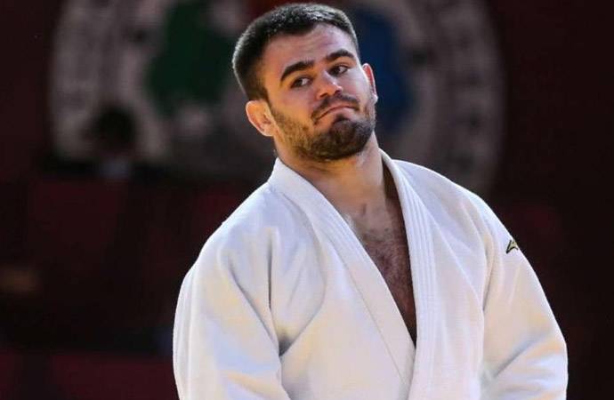 Cezayirli sporcu rakibi İsrailli olunca olimpiyattan çekildi: “Filistin’in mücadelesi benimkinden daha büyük”
