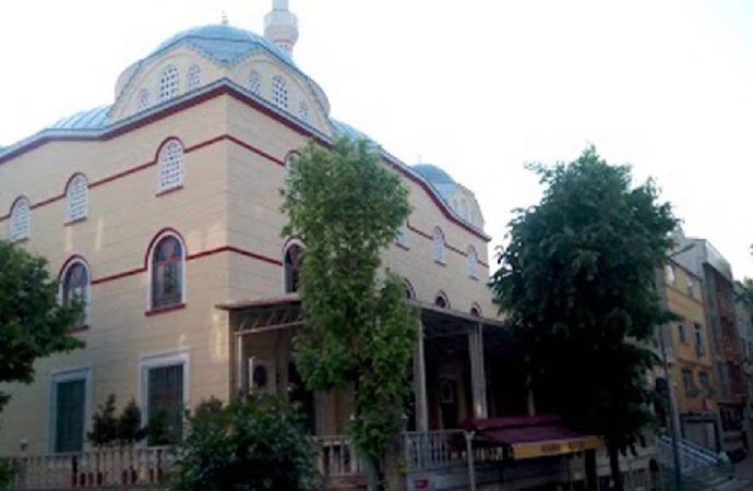 Mareşal Fevzi Çakmak Camii kriz çıkardı