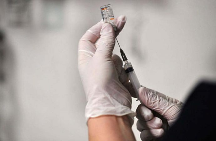 Çift doz aşı yaptıranlar Hollanda’ya gidebilecek