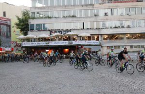 Bisiklet ve motosikletlilerden çevre yolu protestosu