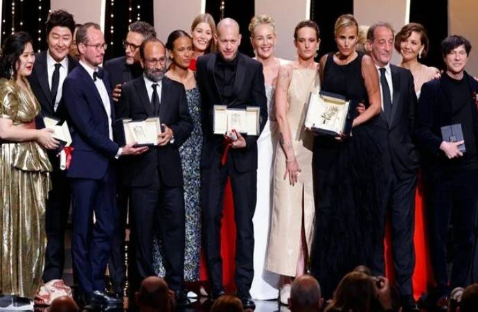 Cannes’da ödüller sahiplerini buldu, jüri başkanı pot kırdı