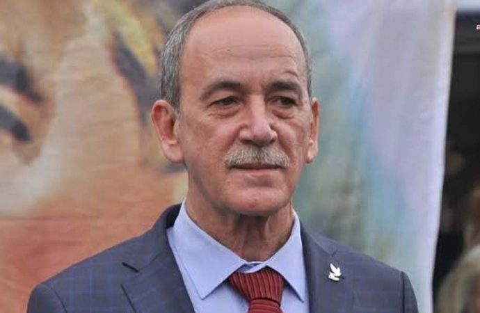 AKP'li belediye başkanı 'belediye çalışanlarını darp' iddiasıyla ifade  verdi - Tele1