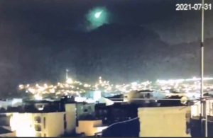 İzmir’e düştüğü iddia edilen meteor sosyal medyada gündem oldu
