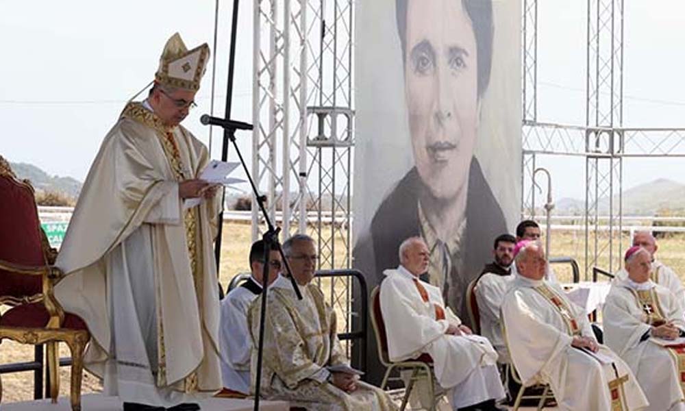 Vatikan’da yolsuzluk skandalı: 10 din görevlisi yargılanacak